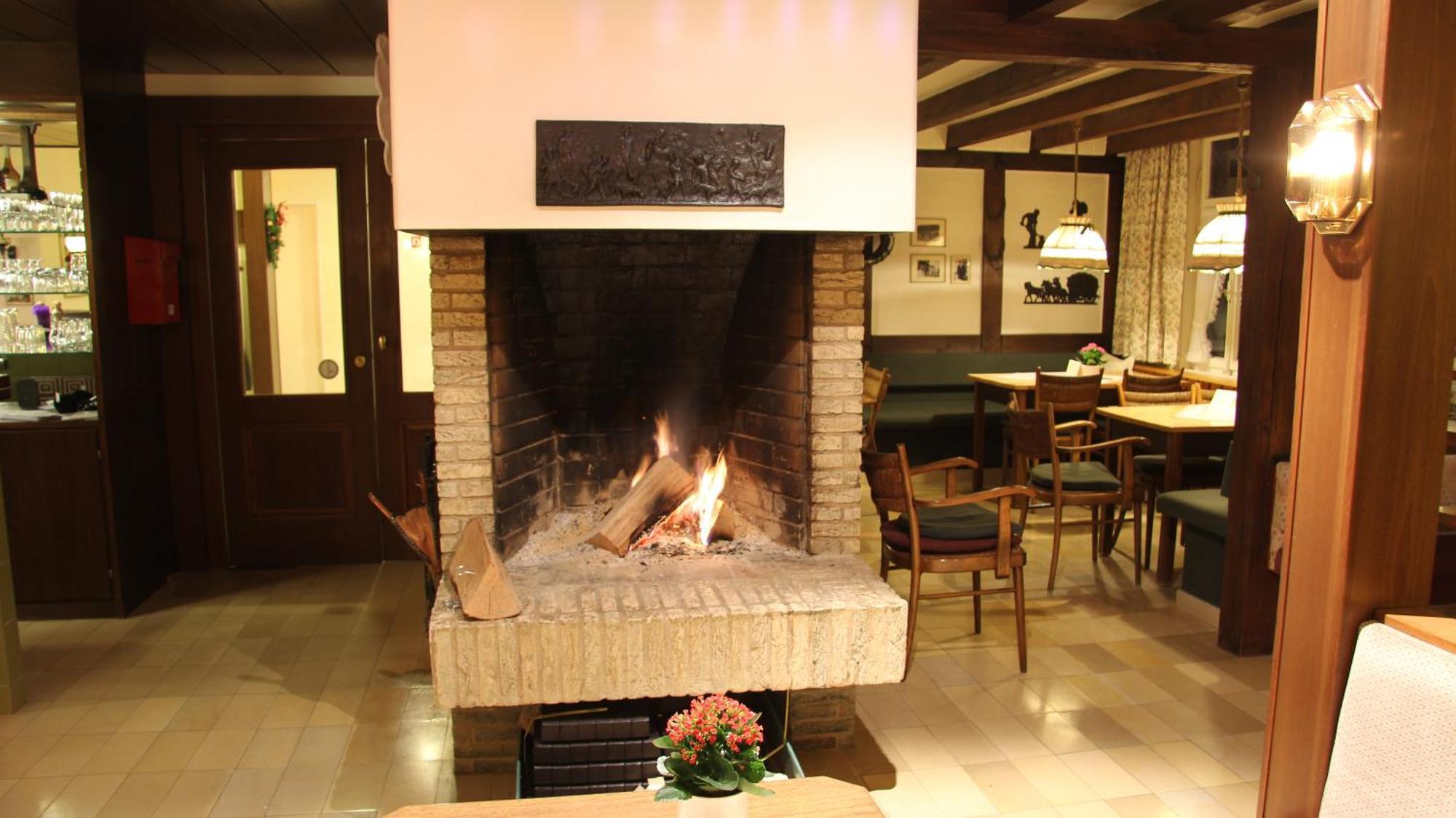 Hotel Gasthaus Troester Schmallenberg Dış mekan fotoğraf